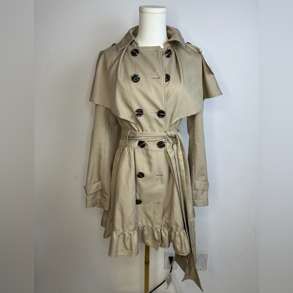 Chimera Park Trench Coat With Belted Waist